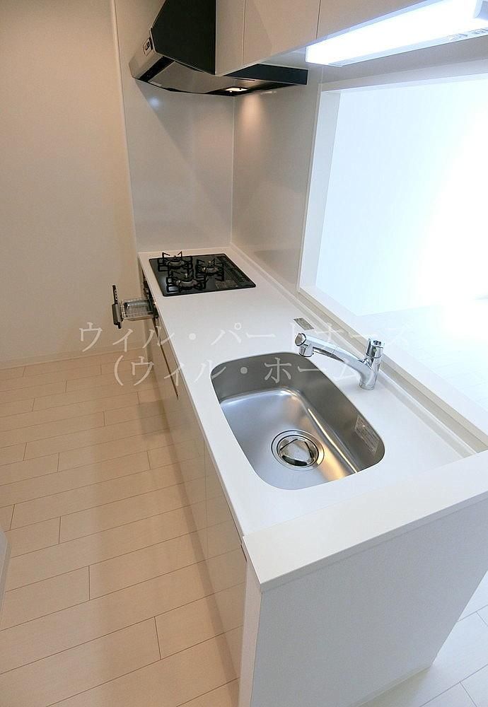 �y�L�b�`���z�@���Ԏ��A���ݔ��ʏZ�ˉ摜�ł�/���[���J���[�قȂ�܂�