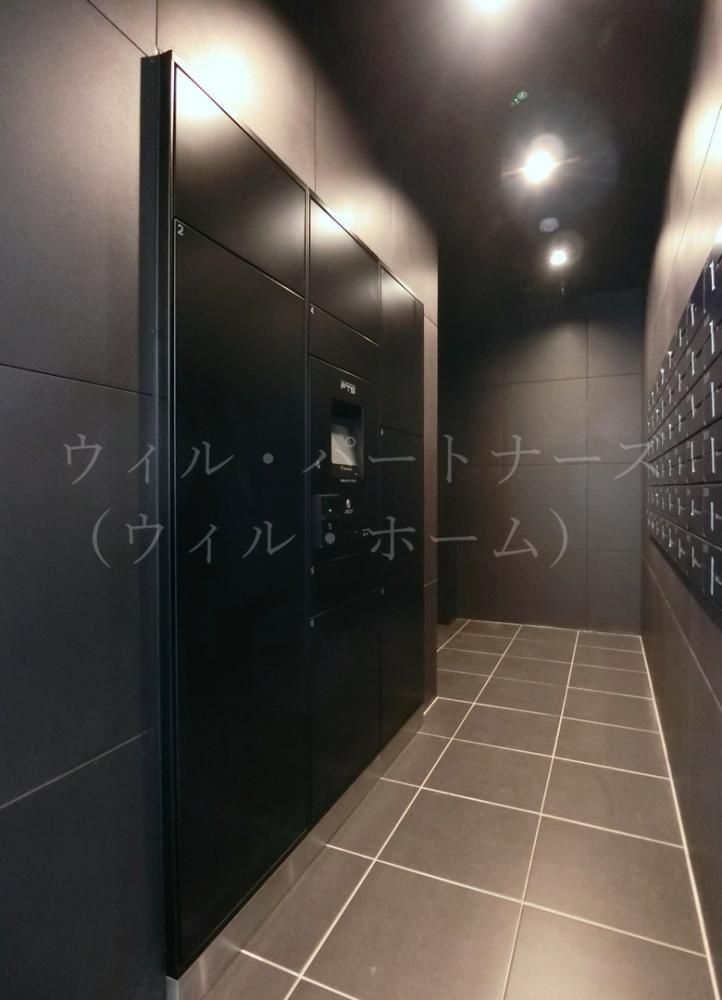 �y���̑��ݔ��z�@�G���g�����X��zBOX