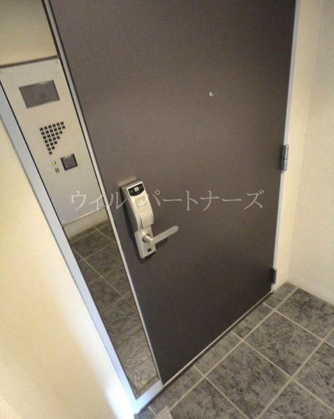 �y���ցz�@�J�[�h�L�[�V�X�e���̗p