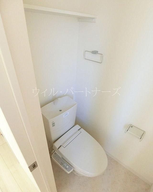 【トイレ】　温水洗浄便座付き：同仕様