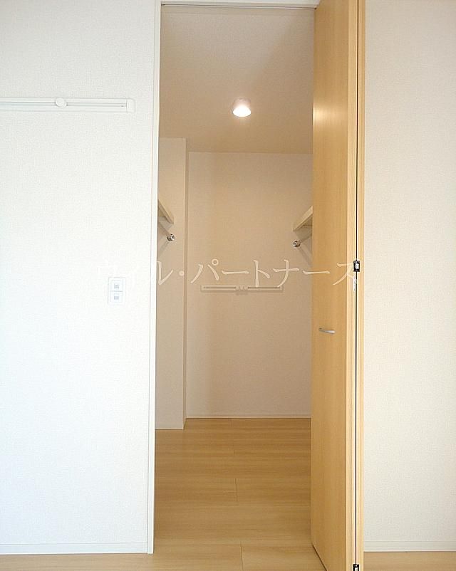 �y���[�z�@���Ԏ�蓯�d�l�A���E���]�^�C�v�̂������ł�