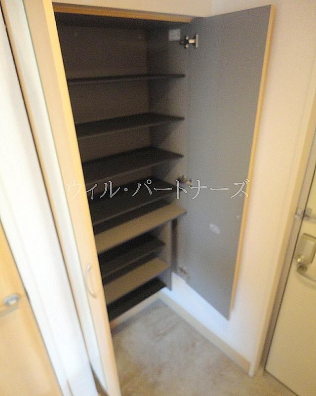 �y���ցz�@���Ԏ�蓯�d�l�A���E���]�^�C�v�̂������ł�