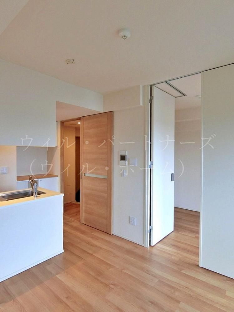 y̑z@Ԏ蓯ݔAʏZˉ摜ł