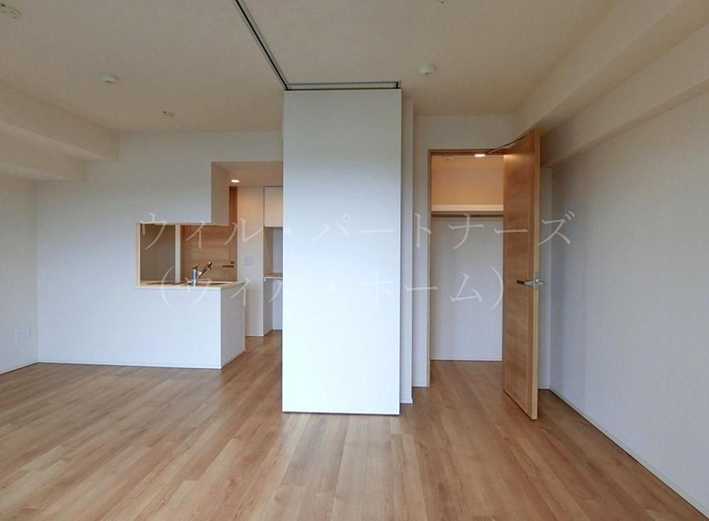 y̑EXy[Xz@Ԏ蓯ݔAʏZˉ摜ł