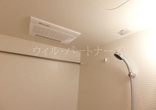 y̑EXy[Xz@ԎAdlʏZˉ摜ł