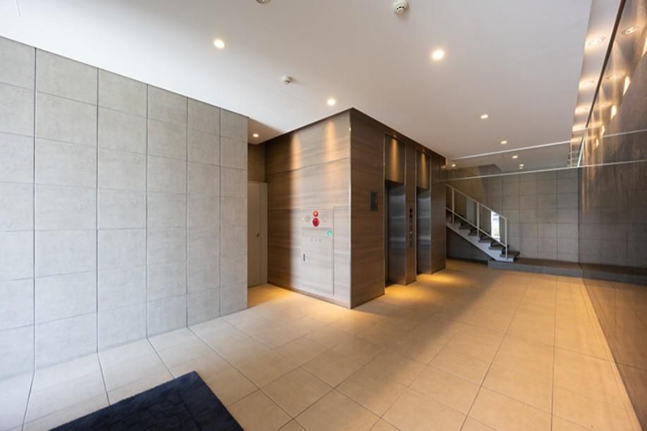 �y���̑����L�����z�@�G���x�[�^�[�z�[���i�G���x�[�^�[��2��j