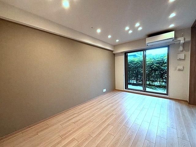 yErOz@ڍׂ͂Cyɂ₢킹