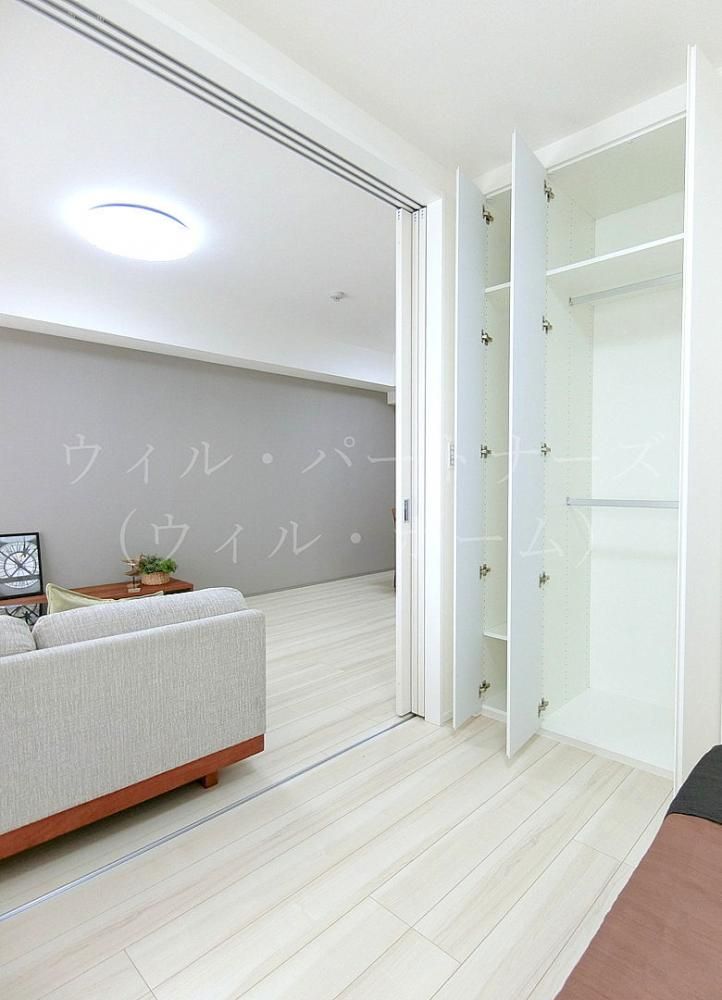 �y���[�z�@���Ԏ��A���E���]�^�C�v/���f�����[��