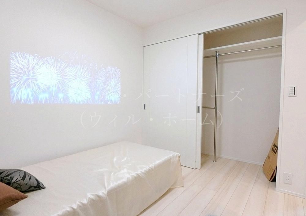 �y���̑������E�X�y�[�X�z�@���Ԏ��A���E���]�^�C�v/���f�����[��