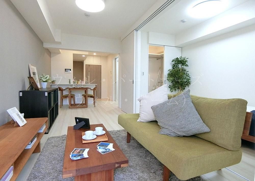 yErOz@ԎʏZˁAf[摜ł