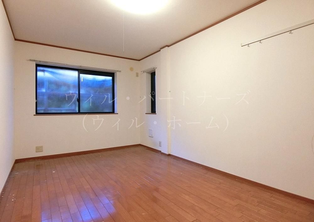 y̑EXy[Xz@N[jOO̎Be摜ł