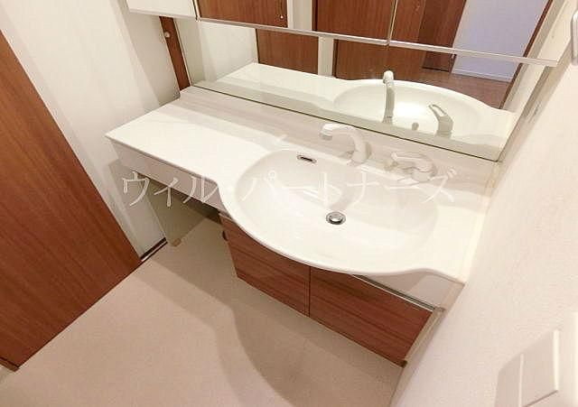 �y���ʏ��z�@���Ԏ��ʏZ��/���[���J���[�قȂ�܂�