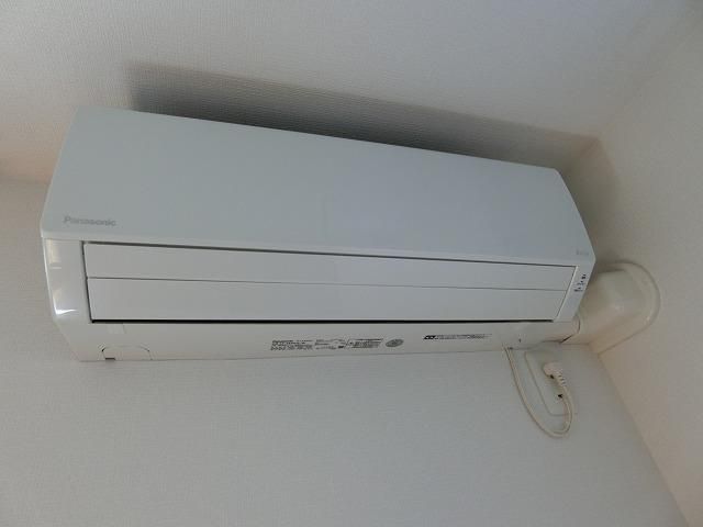 �y���̑��ݔ��z�@