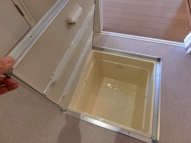 �y���[�z�@