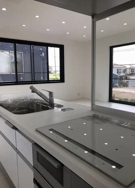 �y�L�b�`���z�@