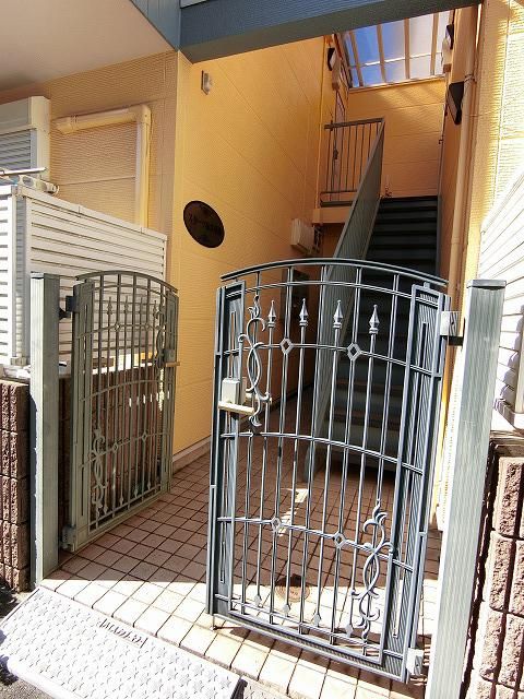 �y�G���g�����X�z�@