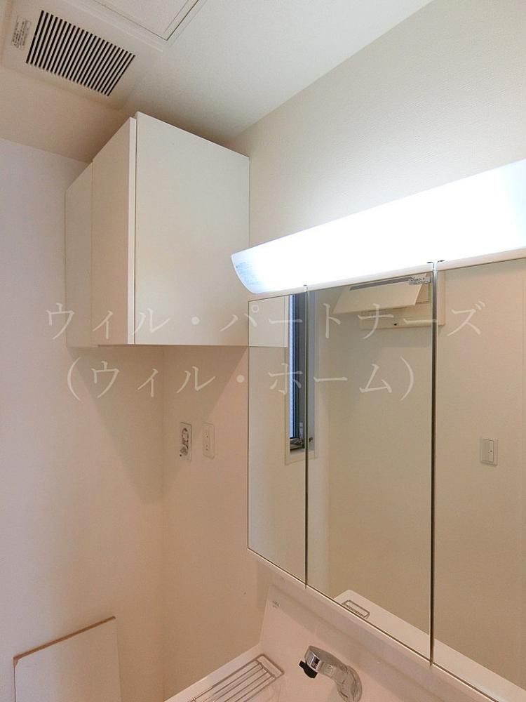 �y���ʏ��z�@�N���[�j���O�O�̎B�e�摜�ł�