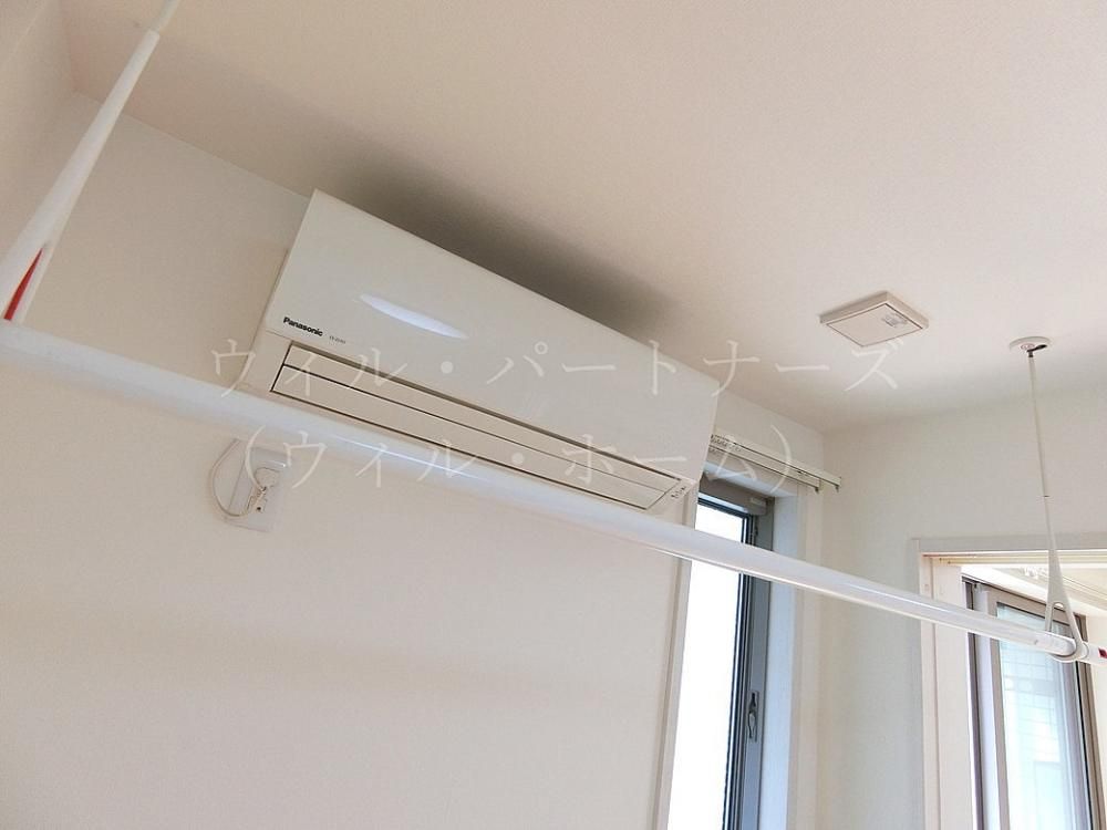 �y���̑��ݔ��z�@�N���[�j���O�O�̎B�e�摜�ł�