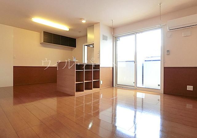 �y�����E���r���O�z�@���Ԏ�蓯�d�l�A���E���]�Z�ˉ摜�ł�