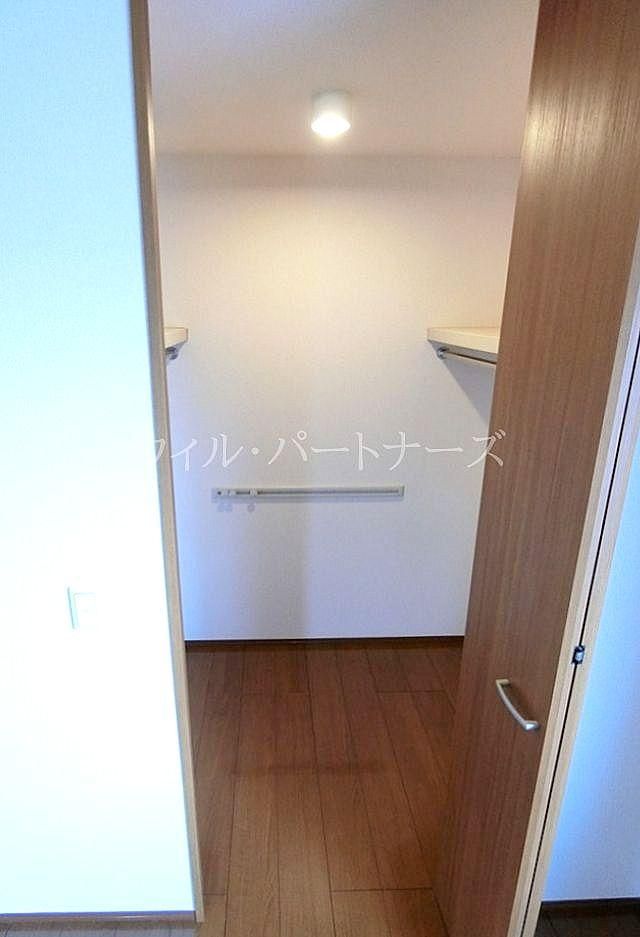 �y���[�z�@���Ԏ�蓯�d�l�A���E���]�Z�ˉ摜�ł�