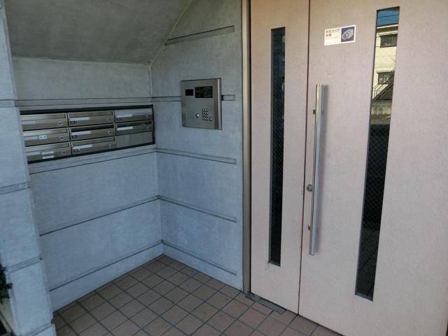 �y�G���g�����X�z�@