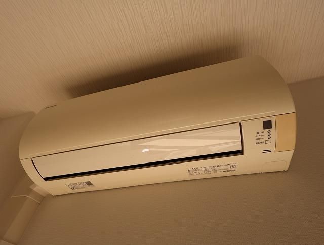 �y���̑��ݔ��z�@