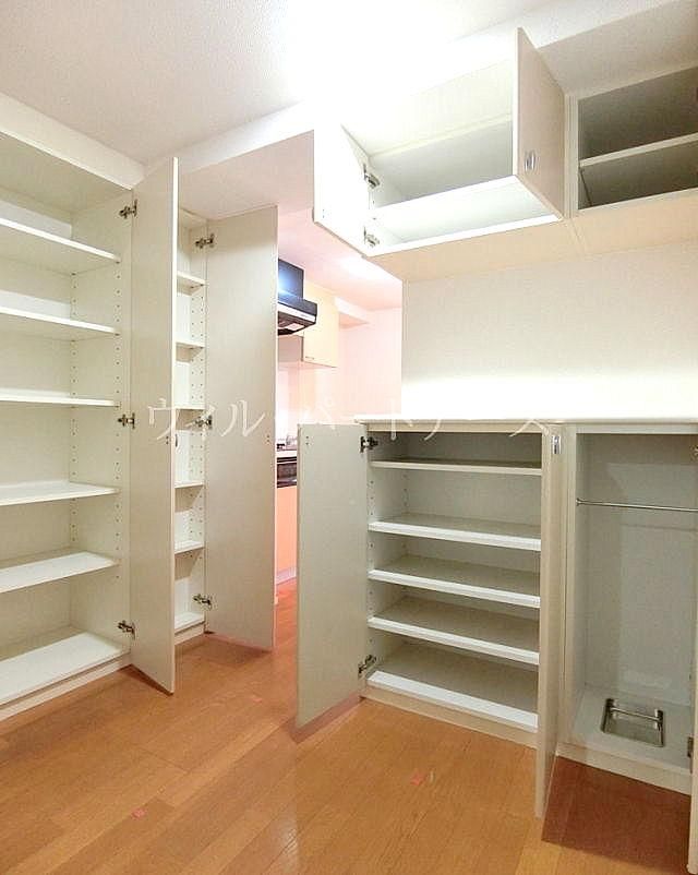 �y���ցz�@�N���[�j���O�O�̏�Ԃł�