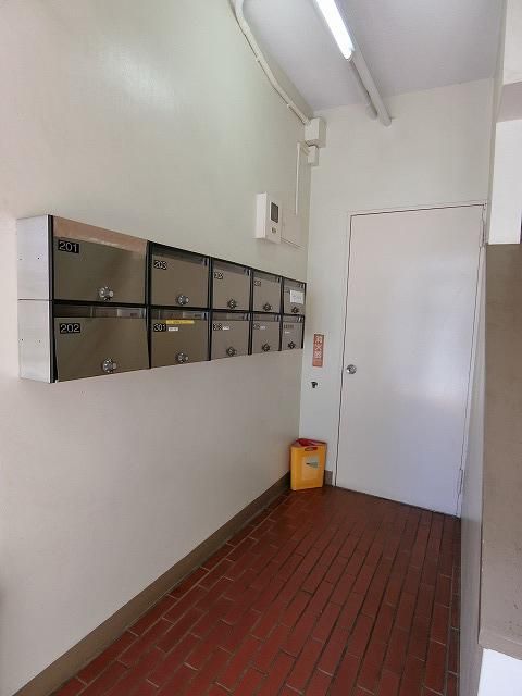 �y�G���g�����X�z�@