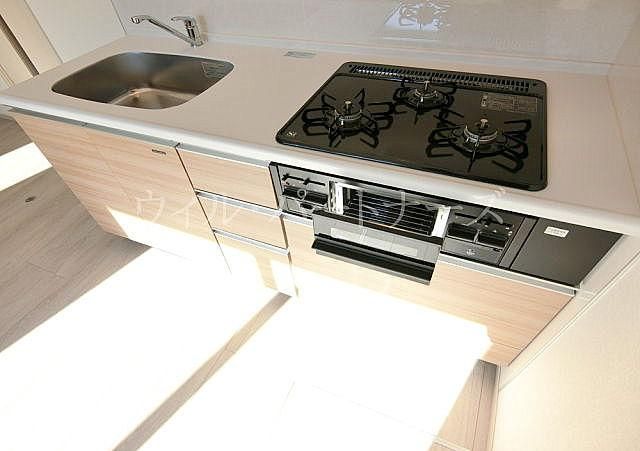 �y�L�b�`���z�@3���R�����ɃO�����t���L�b�`��