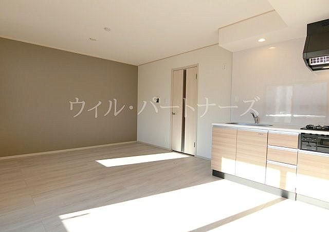 �y�����E���r���O�z�@���Ԏ��A�ʏZ�ˉ摜�ł�