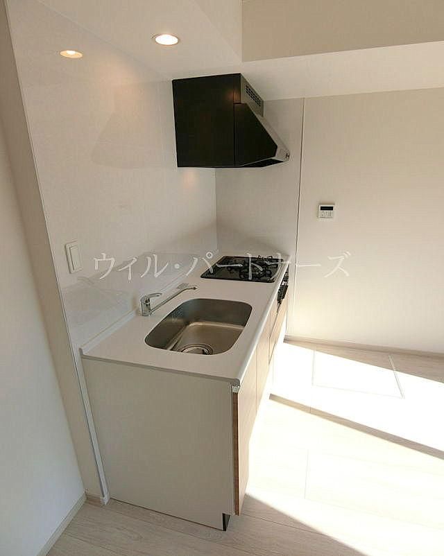 �y�L�b�`���z�@���Ԏ��A�ʏZ�ˉ摜�ł�