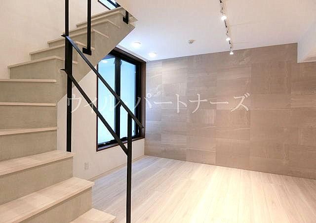 �y���̑������E�X�y�[�X�z�@�Q����6.9��