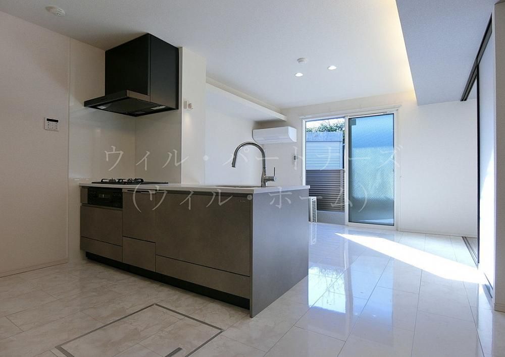 �y���̑��z�@�ڍׂ͂��C�y�ɂ��₢���킹��������