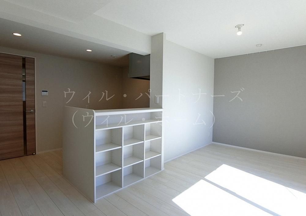 �y���̑������E�X�y�[�X�z�@���Ԏ��3�K�A�ʏZ�ˉ摜�ł�