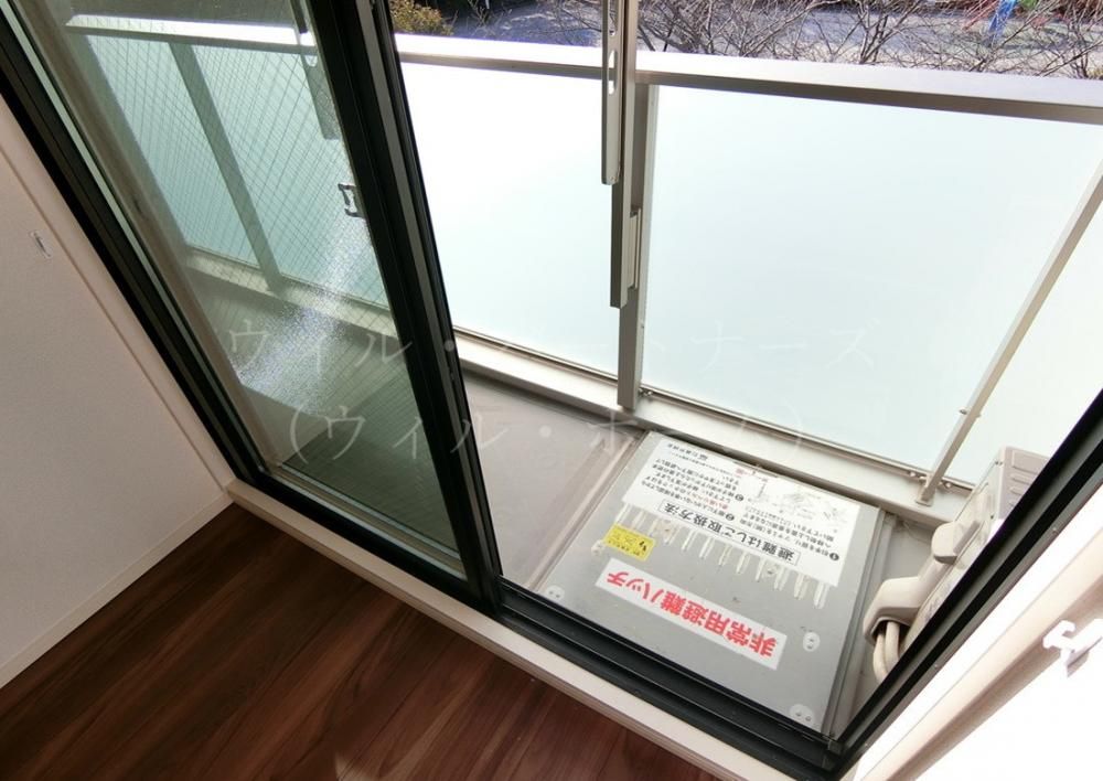 �y�o���R�j�[�z�@���Ԏ��A�ʏZ�ˉ摜�ł�