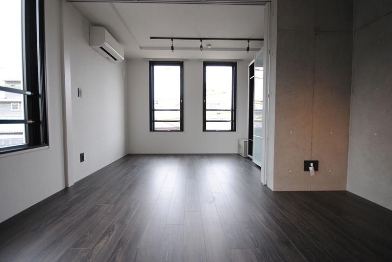 �y���̑������E�X�y�[�X�z�@�ڍׂ͂��C�y�ɂ��₢���킹��������