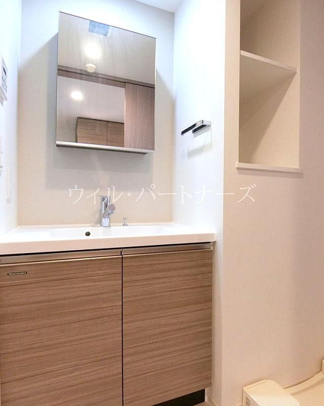 �y���ʏ��z�@�p�E�_�[���[��