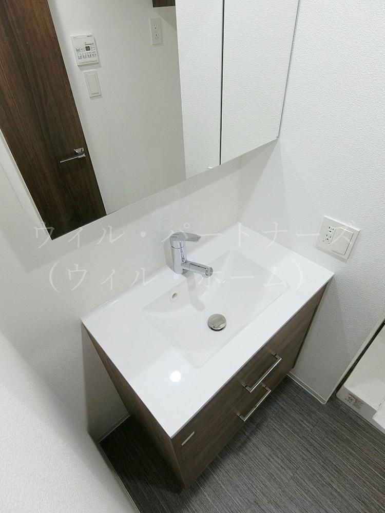 �y���ʏ��z�@���Ԏ�蓯�d�l�A�ʏZ�ˉ摜�ł�