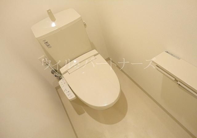 【トイレ】　同仕様/反転タイプ別住戸