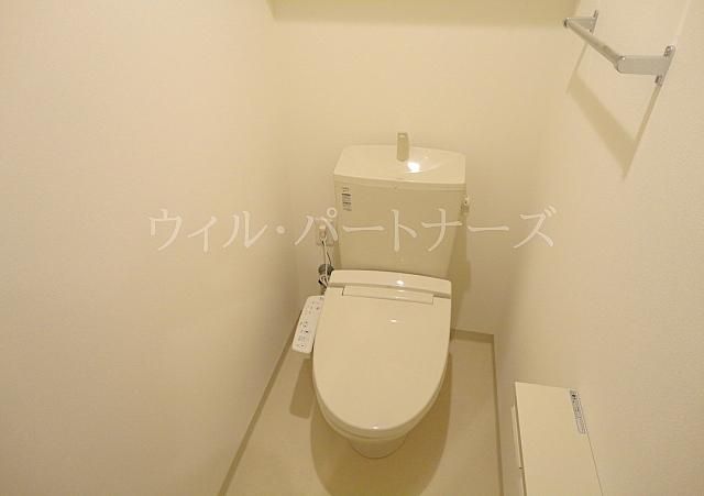 【トイレ】　同仕様/反転タイプ別住戸