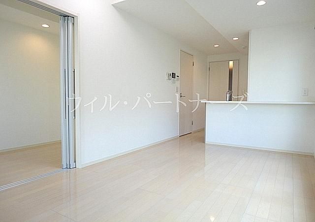 �y�Z�L�����e�B�z�@���Ԏ��ʏZ��/�Q�l