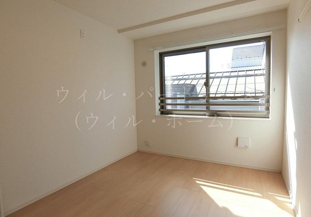 �y���̑������E�X�y�[�X�z�@�V�z���B�e