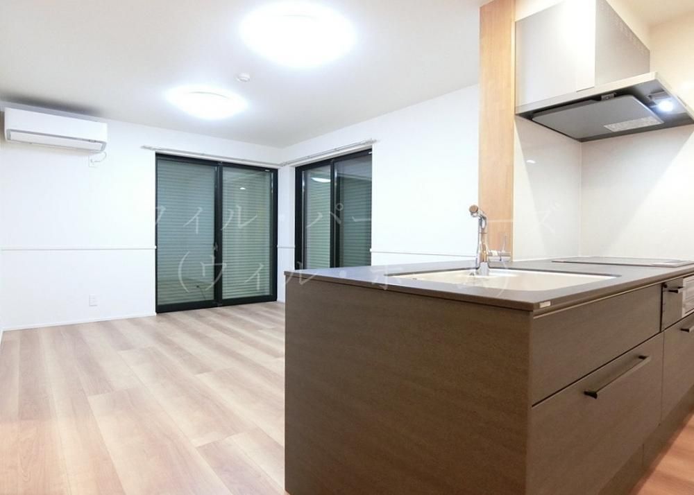 �y���̑��z�@���Ԏ��1�K�Z�˂̉摜�ł�