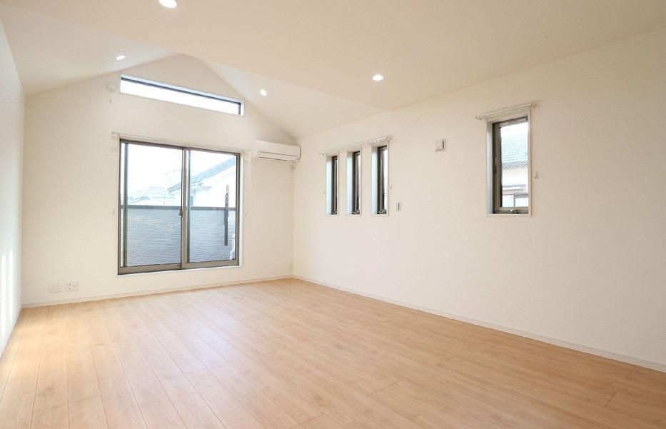 �y�����E���r���O�z�@2�K/��������r���O