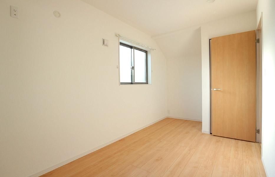 �y���̑������E�X�y�[�X�z�@�ڍׂ͂��C�y�ɂ��₢���킹������