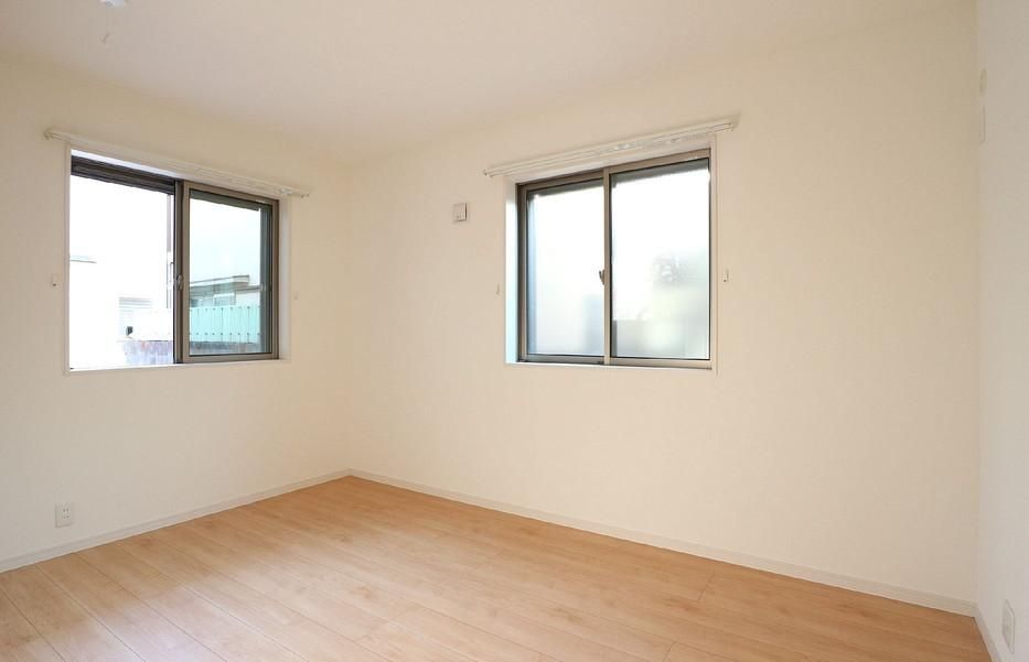 �y���̑������E�X�y�[�X�z�@�ڍׂ͂��C�y�ɂ��₢���킹������