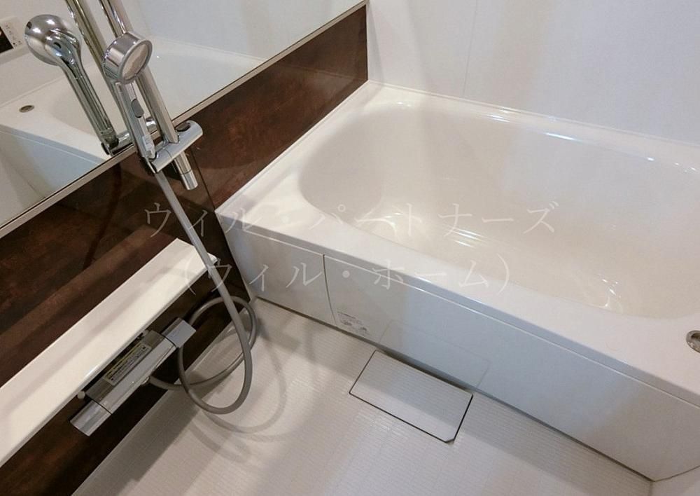 �y�o�X�z�@���{�H��ЁA���V���[�Y�̓����ł�/�Q�l