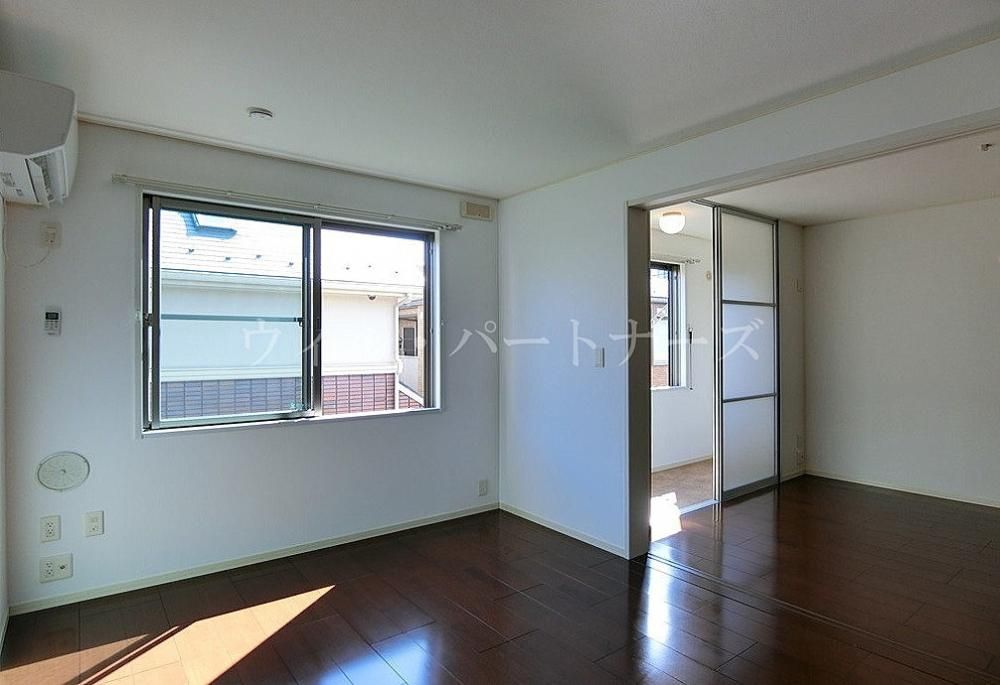 �y���̑������E�X�y�[�X�z�@���Ԏ��A�ʏZ�ˉ摜�ł�