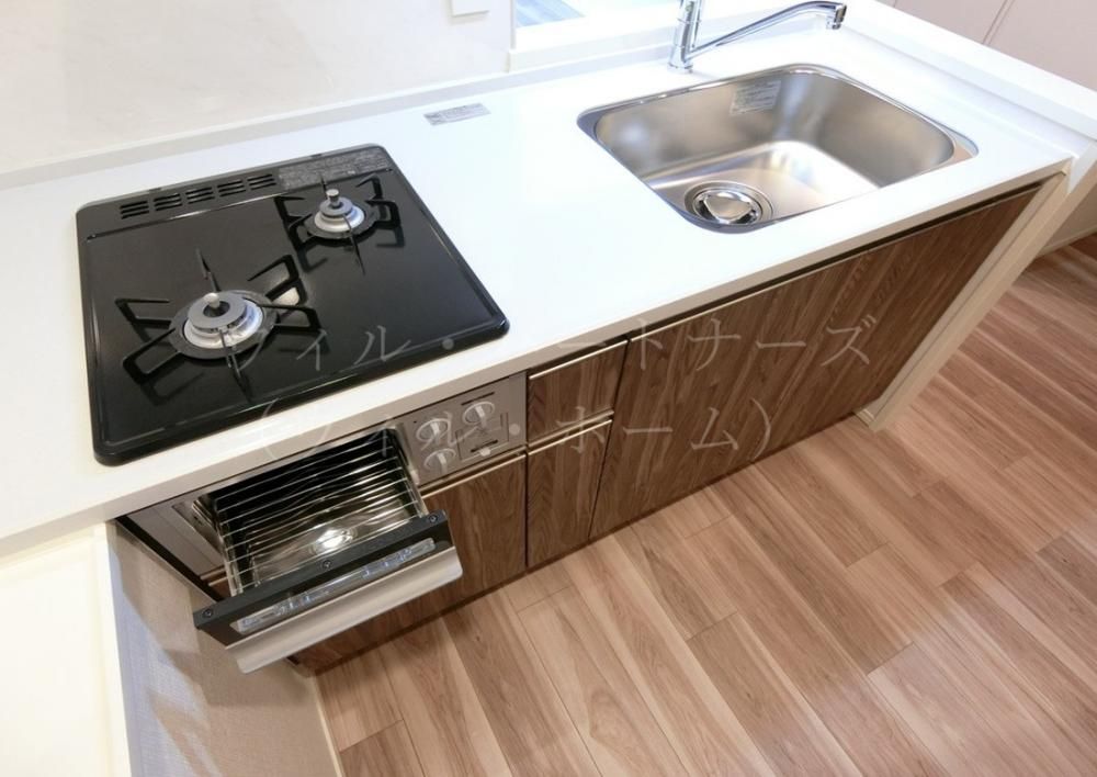 �y�L�b�`���z�@���Ԏ�蓯�ݔ��A���E���]�ʏZ�ˉ摜�ł�