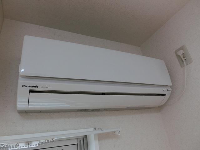 �y���̑��ݔ��z�@